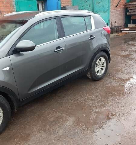 Серый Киа Sportage, объемом двигателя 1.7 л и пробегом 165 тыс. км за 12500 $, фото 6 на Automoto.ua