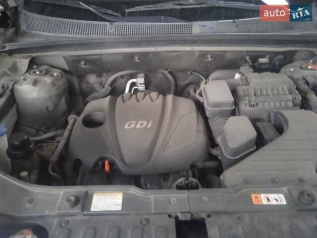 Сірий Кіа Sportage, об'ємом двигуна 2.4 л та пробігом 268 тис. км за 11000 $, фото 10 на Automoto.ua