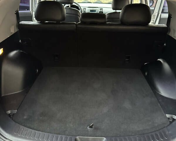 Серый Киа Sportage, объемом двигателя 1.98 л и пробегом 265 тыс. км за 13800 $, фото 14 на Automoto.ua