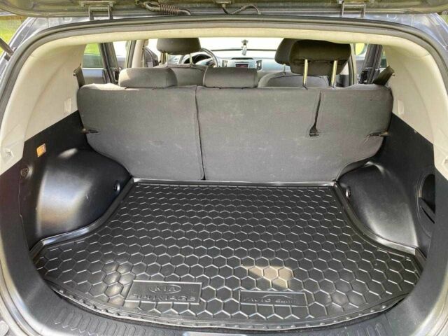 Сірий Кіа Sportage, об'ємом двигуна 1.7 л та пробігом 175 тис. км за 11600 $, фото 16 на Automoto.ua