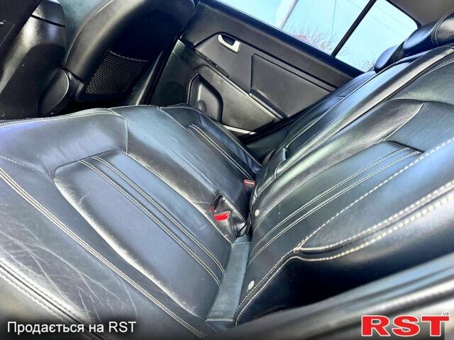 Сірий Кіа Sportage, об'ємом двигуна 2 л та пробігом 139 тис. км за 12250 $, фото 7 на Automoto.ua