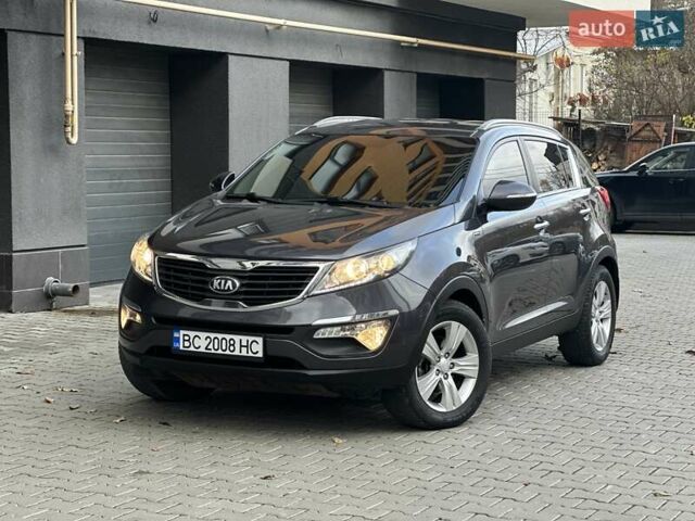 Сірий Кіа Sportage, об'ємом двигуна 2 л та пробігом 185 тис. км за 13399 $, фото 2 на Automoto.ua