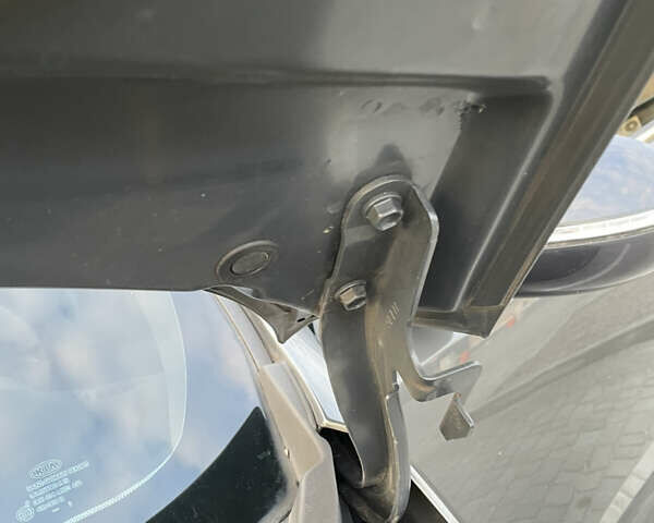 Сірий Кіа Sportage, об'ємом двигуна 1.7 л та пробігом 159 тис. км за 12950 $, фото 11 на Automoto.ua