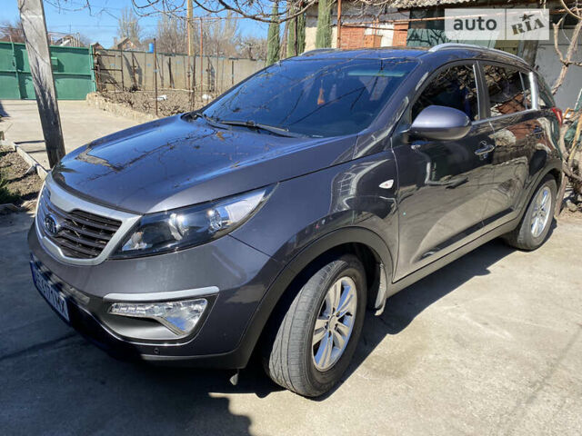 Сірий Кіа Sportage, об'ємом двигуна 2 л та пробігом 79 тис. км за 14200 $, фото 1 на Automoto.ua