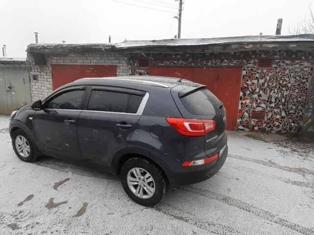 Серый Киа Sportage, объемом двигателя 2 л и пробегом 162 тыс. км за 11500 $, фото 5 на Automoto.ua