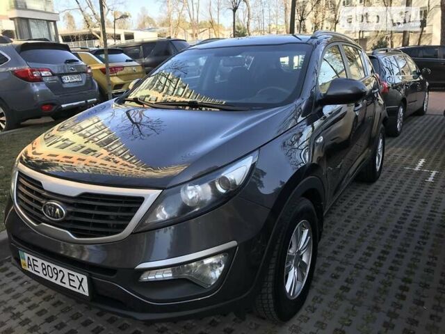 Сірий Кіа Sportage, об'ємом двигуна 1.7 л та пробігом 261 тис. км за 12299 $, фото 10 на Automoto.ua