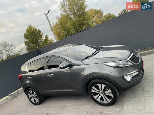 Сірий Кіа Sportage, об'ємом двигуна 1.7 л та пробігом 159 тис. км за 12950 $, фото 26 на Automoto.ua