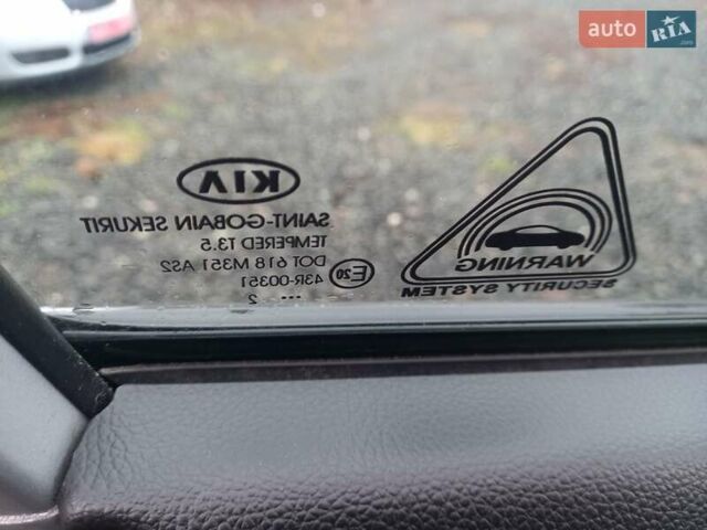 Серый Киа Sportage, объемом двигателя 1.7 л и пробегом 224 тыс. км за 11900 $, фото 72 на Automoto.ua