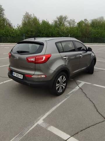 Серый Киа Sportage, объемом двигателя 2 л и пробегом 163 тыс. км за 14400 $, фото 4 на Automoto.ua