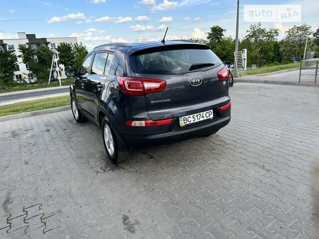 Серый Киа Sportage, объемом двигателя 2 л и пробегом 63 тыс. км за 13500 $, фото 6 на Automoto.ua