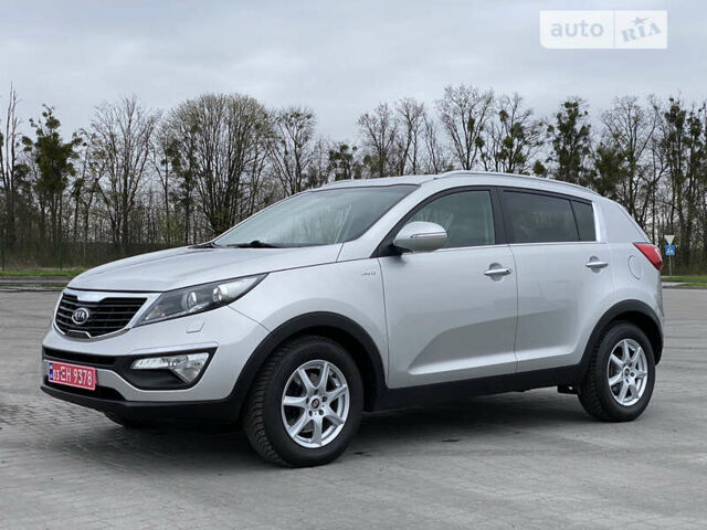 Сірий Кіа Sportage, об'ємом двигуна 2 л та пробігом 224 тис. км за 14700 $, фото 1 на Automoto.ua