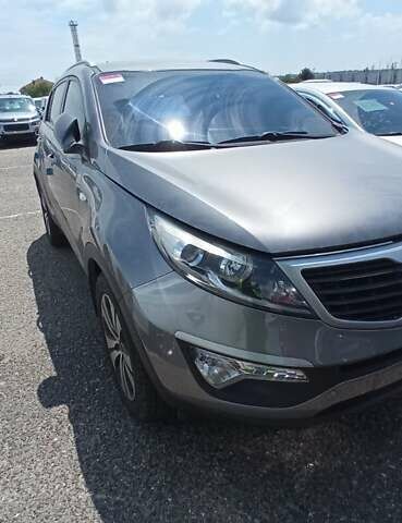 Серый Киа Sportage, объемом двигателя 2 л и пробегом 157 тыс. км за 14500 $, фото 3 на Automoto.ua