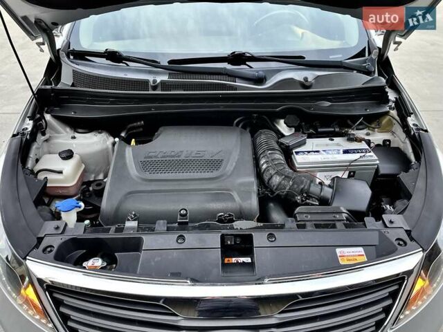Серый Киа Sportage, объемом двигателя 2 л и пробегом 246 тыс. км за 12999 $, фото 91 на Automoto.ua