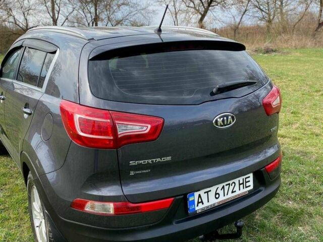 Сірий Кіа Sportage, об'ємом двигуна 1.7 л та пробігом 175 тис. км за 11600 $, фото 4 на Automoto.ua