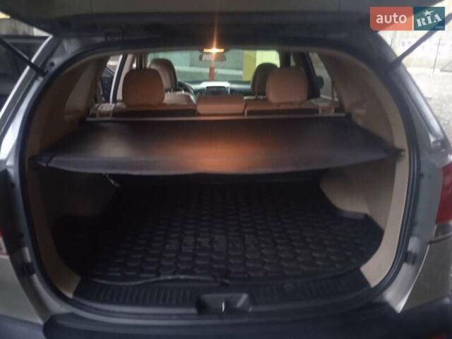 Сірий Кіа Sportage, об'ємом двигуна 2.4 л та пробігом 268 тис. км за 11000 $, фото 6 на Automoto.ua