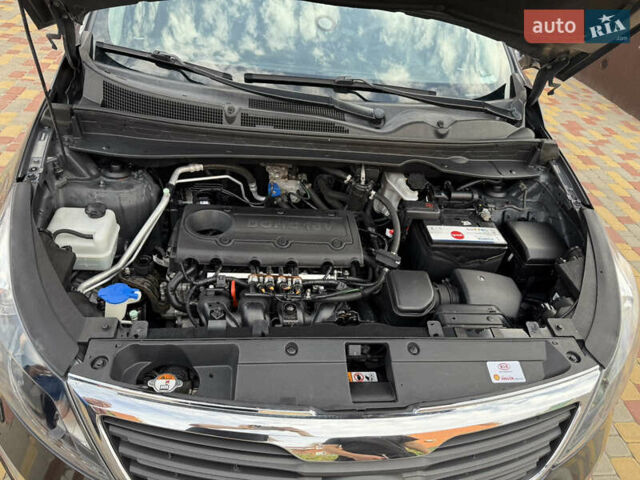 Серый Киа Sportage, объемом двигателя 2 л и пробегом 166 тыс. км за 15999 $, фото 17 на Automoto.ua