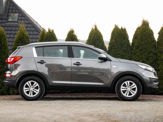 Сірий Кіа Sportage, об'ємом двигуна 1.6 л та пробігом 184 тис. км за 8500 $, фото 2 на Automoto.ua