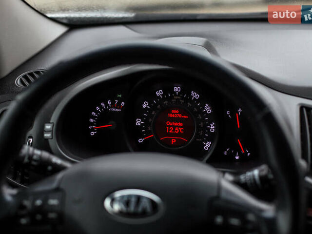 Серый Киа Sportage, объемом двигателя 2 л и пробегом 245 тыс. км за 14500 $, фото 17 на Automoto.ua