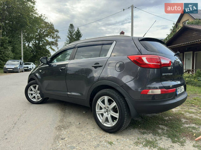 Сірий Кіа Sportage, об'ємом двигуна 1.7 л та пробігом 230 тис. км за 11450 $, фото 24 на Automoto.ua