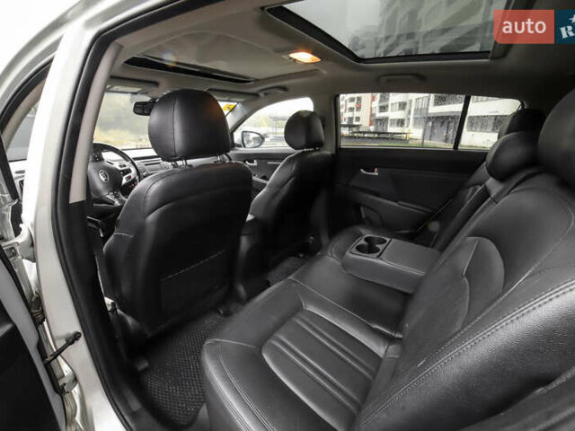 Серый Киа Sportage, объемом двигателя 2 л и пробегом 245 тыс. км за 14500 $, фото 12 на Automoto.ua