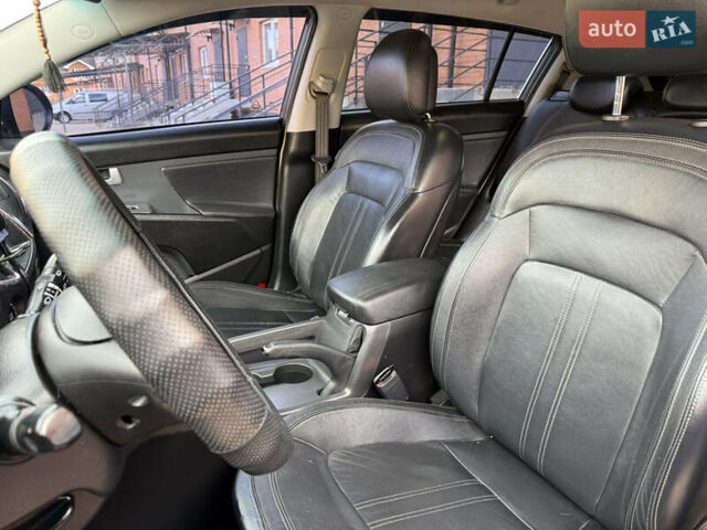 Серый Киа Sportage, объемом двигателя 2 л и пробегом 166 тыс. км за 15999 $, фото 23 на Automoto.ua