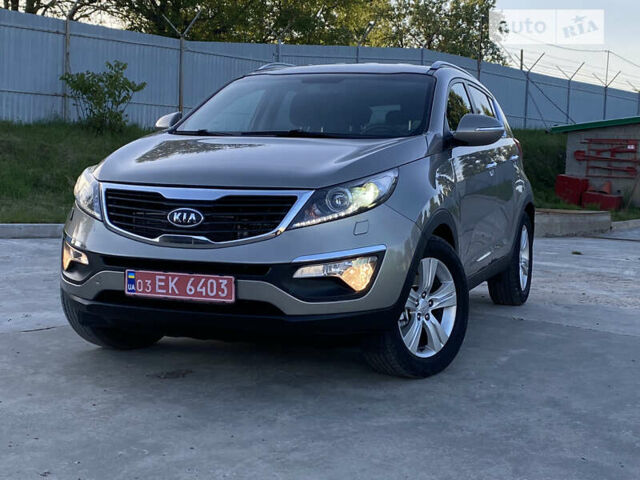 Серый Киа Sportage, объемом двигателя 1.7 л и пробегом 101 тыс. км за 12990 $, фото 184 на Automoto.ua