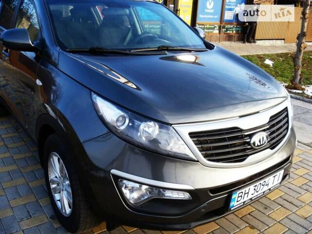 Сірий Кіа Sportage, об'ємом двигуна 1.7 л та пробігом 206 тис. км за 11999 $, фото 8 на Automoto.ua