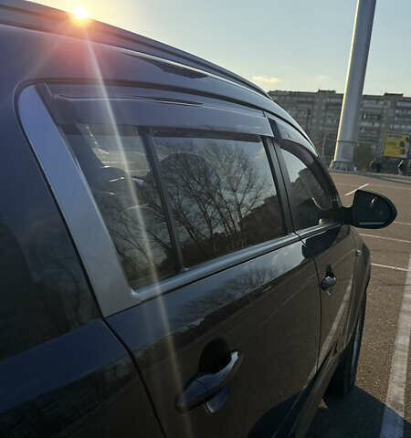 Серый Киа Sportage, объемом двигателя 1.69 л и пробегом 115 тыс. км за 12500 $, фото 5 на Automoto.ua