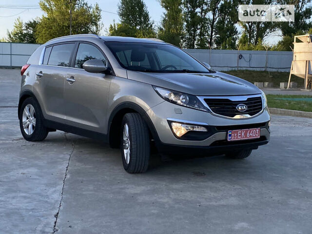 Серый Киа Sportage, объемом двигателя 1.7 л и пробегом 101 тыс. км за 12990 $, фото 200 на Automoto.ua