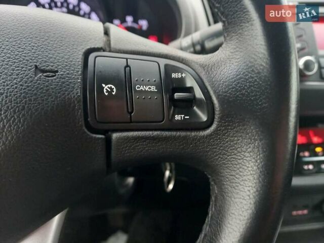 Серый Киа Sportage, объемом двигателя 1.7 л и пробегом 224 тыс. км за 11900 $, фото 11 на Automoto.ua