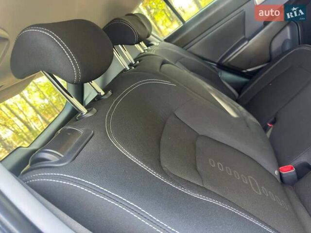 Сірий Кіа Sportage, об'ємом двигуна 2 л та пробігом 142 тис. км за 11450 $, фото 38 на Automoto.ua