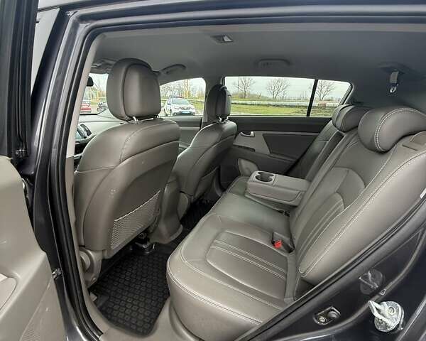 Серый Киа Sportage, объемом двигателя 2 л и пробегом 192 тыс. км за 14000 $, фото 14 на Automoto.ua