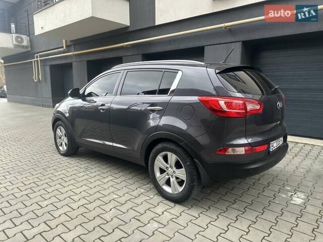 Сірий Кіа Sportage, об'ємом двигуна 2 л та пробігом 185 тис. км за 13399 $, фото 101 на Automoto.ua