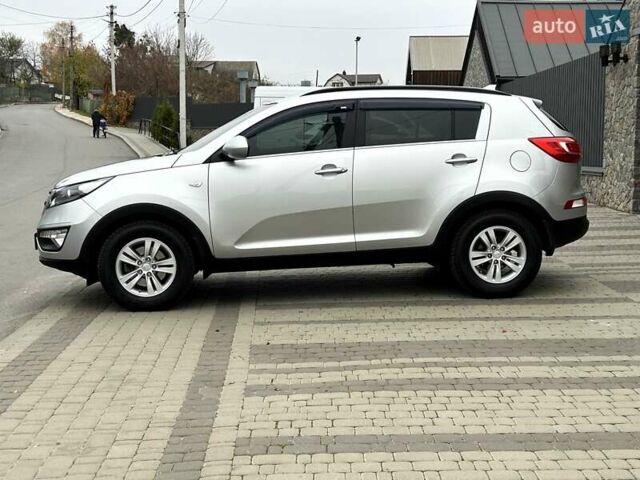 Серый Киа Sportage, объемом двигателя 2 л и пробегом 109 тыс. км за 13900 $, фото 9 на Automoto.ua