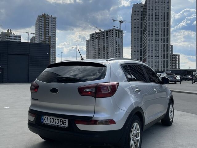 Серый Киа Sportage, объемом двигателя 2 л и пробегом 135 тыс. км за 13599 $, фото 3 на Automoto.ua