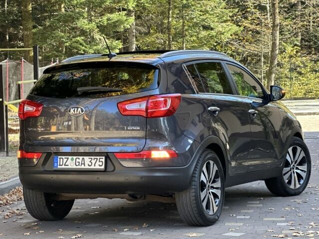 Серый Киа Sportage, объемом двигателя 2 л и пробегом 197 тыс. км за 14999 $, фото 5 на Automoto.ua