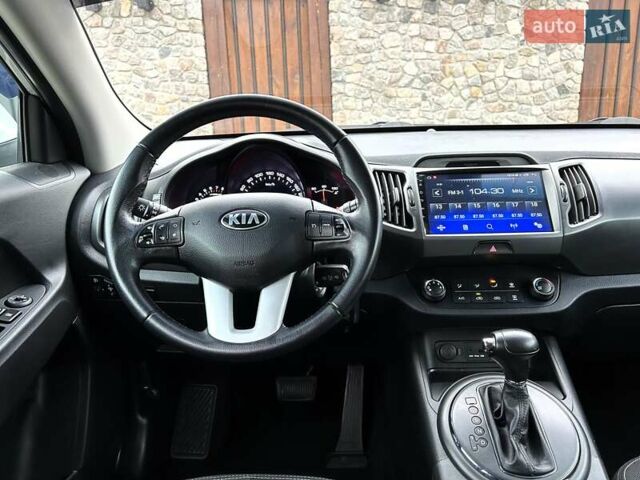 Серый Киа Sportage, объемом двигателя 2 л и пробегом 109 тыс. км за 13900 $, фото 36 на Automoto.ua