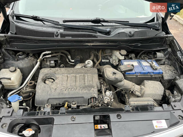 Серый Киа Sportage, объемом двигателя 1.69 л и пробегом 83 тыс. км за 13700 $, фото 13 на Automoto.ua