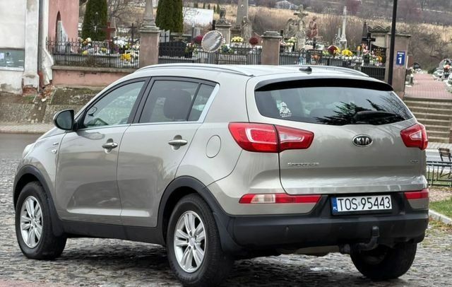 Серый Киа Sportage, объемом двигателя 2 л и пробегом 220 тыс. км за 8000 $, фото 14 на Automoto.ua