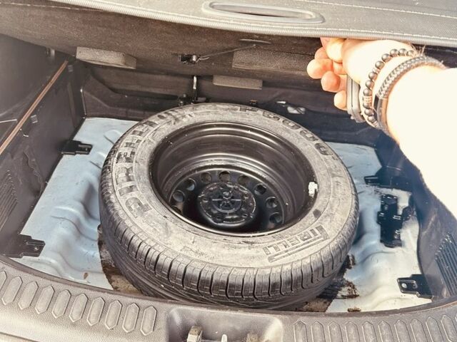 Серый Киа Sportage, объемом двигателя 1.7 л и пробегом 222 тыс. км за 11500 $, фото 10 на Automoto.ua