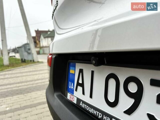 Серый Киа Sportage, объемом двигателя 2 л и пробегом 109 тыс. км за 13900 $, фото 35 на Automoto.ua