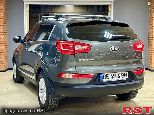 Серый Киа Sportage, объемом двигателя 1.7 л и пробегом 168 тыс. км за 13699 $, фото 3 на Automoto.ua