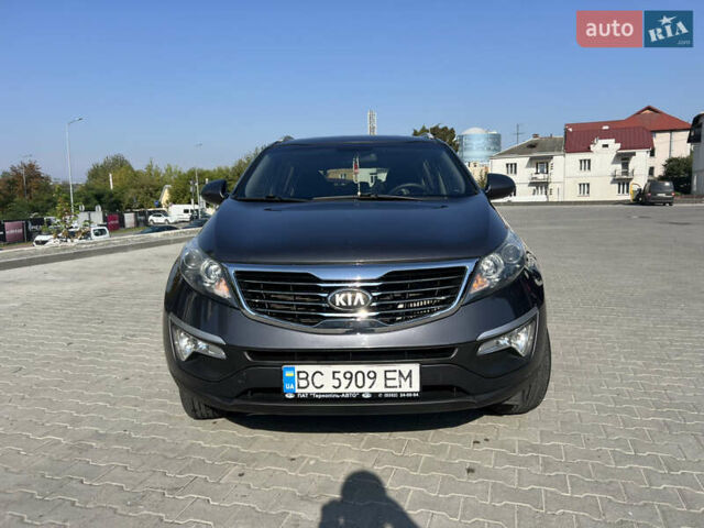 Кіа Sportage 2013 у Львові на Automoto.ua Сірий Кіа Sportage, об'ємом двигуна 1.7 л та пробігом 250 тис. км за 12700 $, фото 4 на Automoto.ua