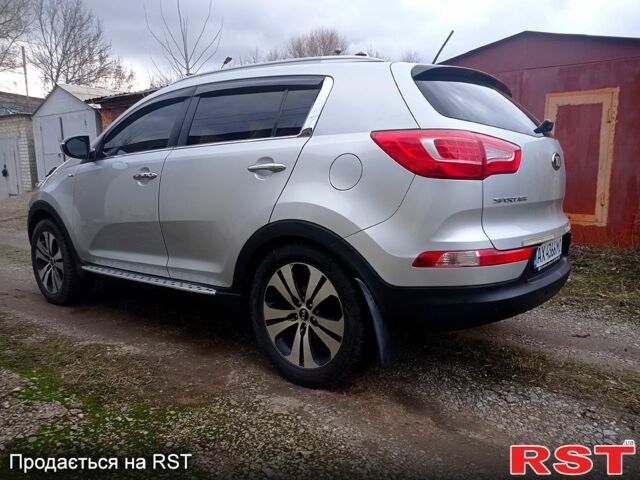 Серый Киа Sportage, объемом двигателя 2.4 л и пробегом 168 тыс. км за 13200 $, фото 1 на Automoto.ua