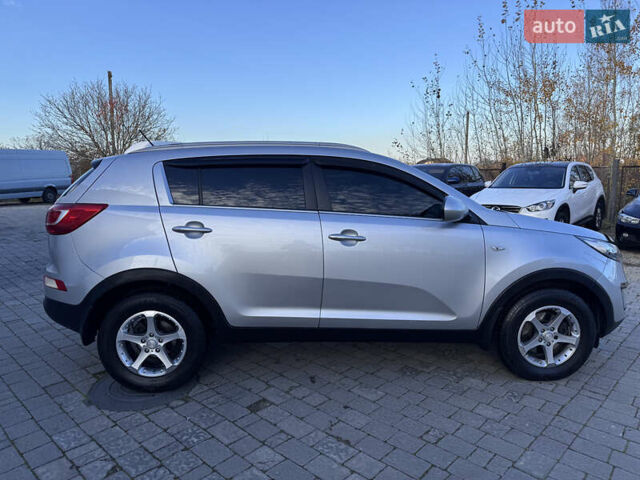 Серый Киа Sportage, объемом двигателя 1.69 л и пробегом 153 тыс. км за 12350 $, фото 7 на Automoto.ua