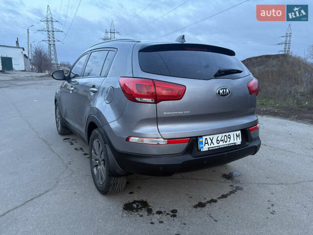 Сірий Кіа Sportage, об'ємом двигуна 2 л та пробігом 163 тис. км за 14950 $, фото 6 на Automoto.ua