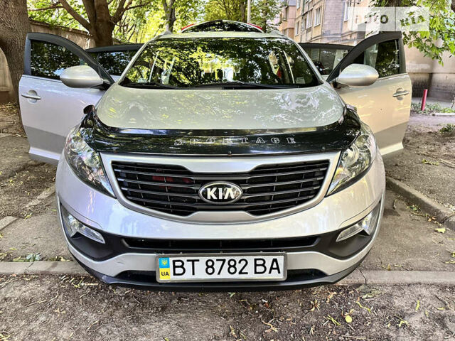 Серый Киа Sportage, объемом двигателя 1.7 л и пробегом 115 тыс. км за 13250 $, фото 8 на Automoto.ua