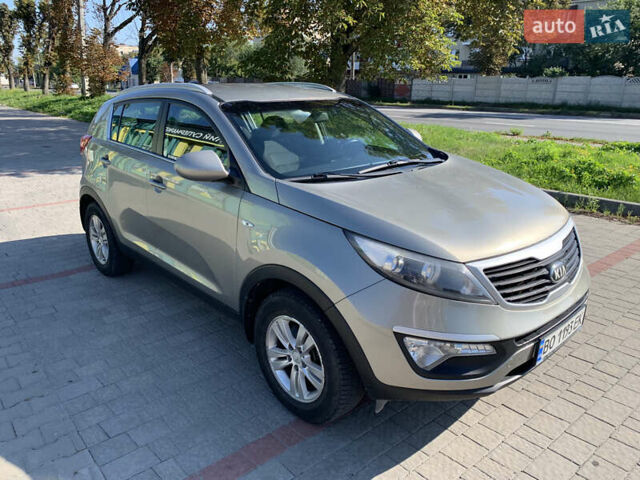 Серый Киа Sportage, объемом двигателя 2 л и пробегом 219 тыс. км за 13500 $, фото 7 на Automoto.ua