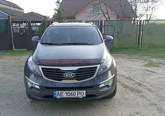 Сірий Кіа Sportage, об'ємом двигуна 1.69 л та пробігом 225 тис. км за 12800 $, фото 6 на Automoto.ua