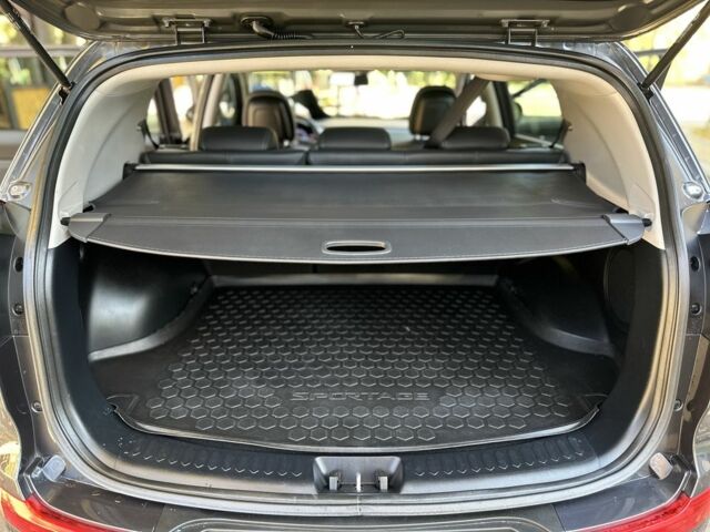 Серый Киа Sportage, объемом двигателя 2 л и пробегом 197 тыс. км за 14999 $, фото 23 на Automoto.ua